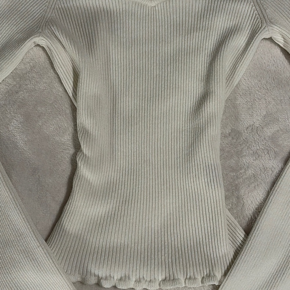 White Ribbed Off-Shoulder Top - Picture 3 of 3